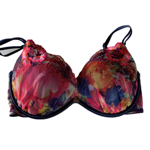 Victoria’s Secret push up bra size 34D